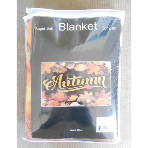 New Soft Autumn Time Fall Fleece Throw Gift Blanket Leaves Acorn Pumpkin Harvest - Picture 3 of 3